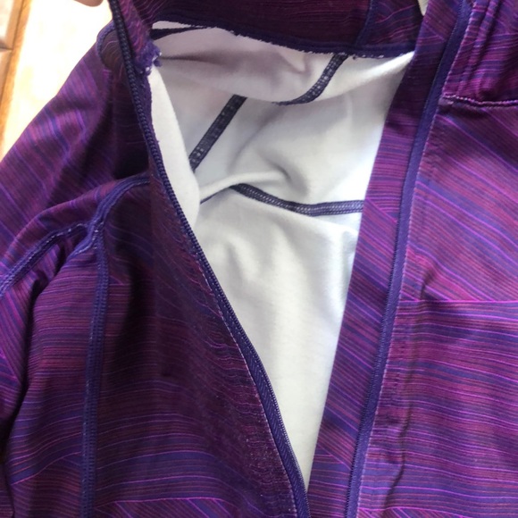 Pullover - Picture 3 of 3